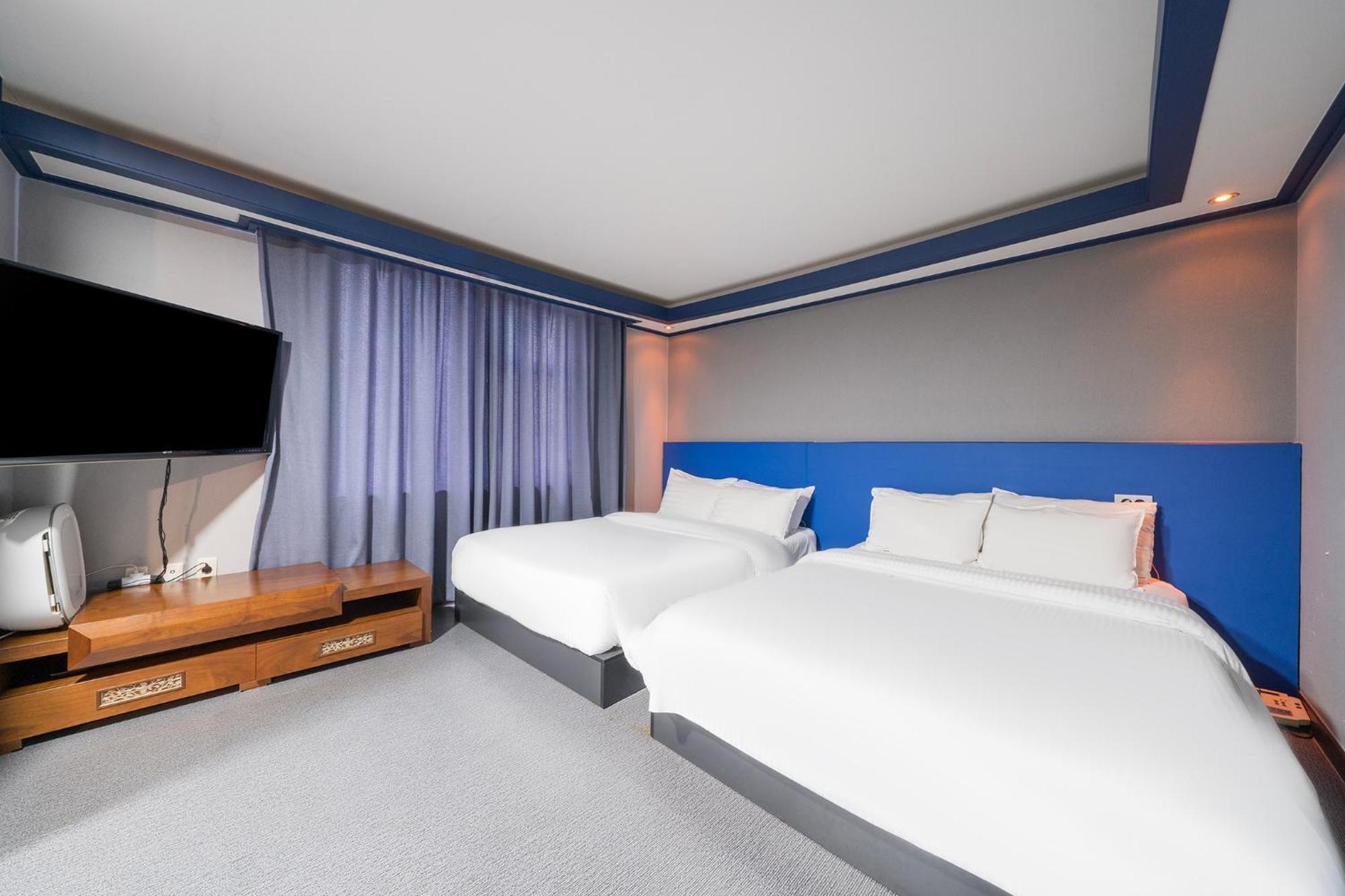 ג'גו Noblesse Hotel מראה חיצוני תמונה