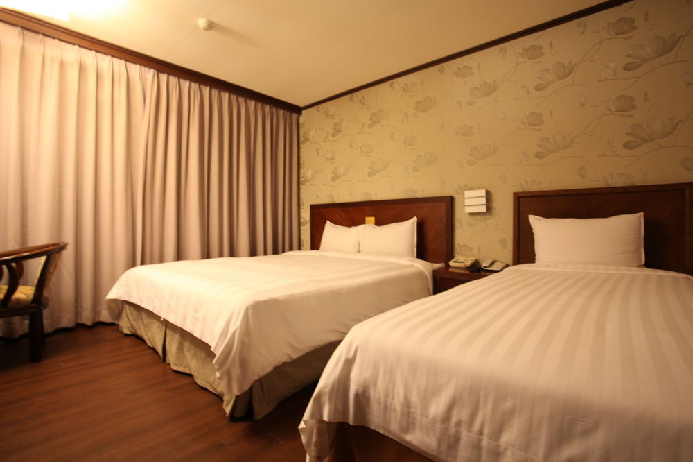 ג'גו Noblesse Hotel מראה חיצוני תמונה